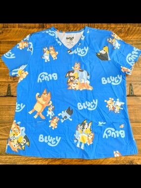 Bluey & Bingo Family BBC Scrub Top 3X Blue Short Sleeve V Neck Lightweight NWOT
